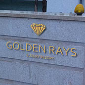 172golden rays3